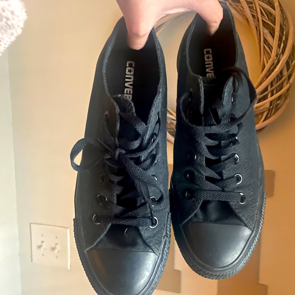 Chuck Taylor All Star Canvas (ALL BLACK)
